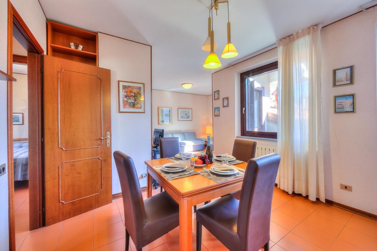 Laura'S Cozy Apartment Stresa Center - Happy Rentals Esterno foto
